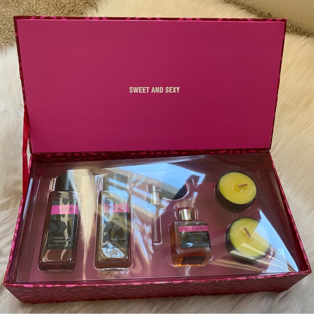 Extremely Rare New Victoria’s Secret Mood Sweet Cravings Vanilla Sugar Gift set